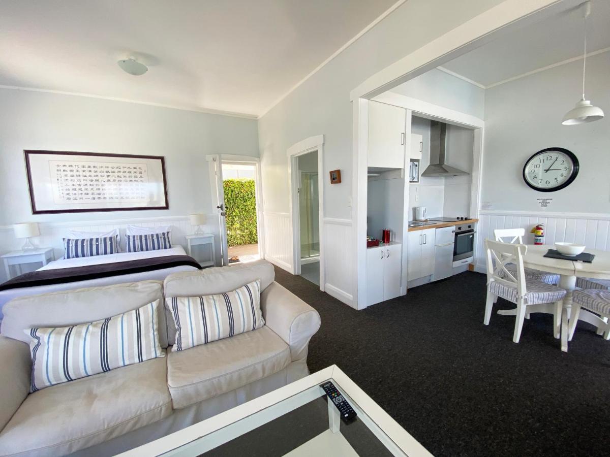 Mangonui Waterfront Apartments Exterior photo
