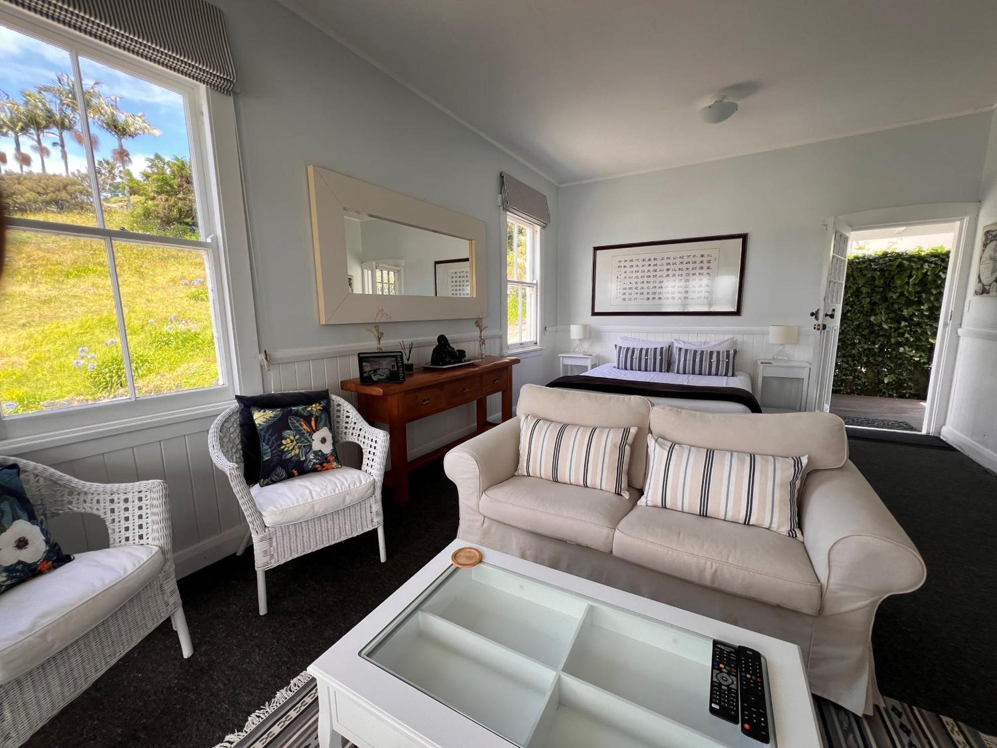 Mangonui Waterfront Apartments Exterior photo