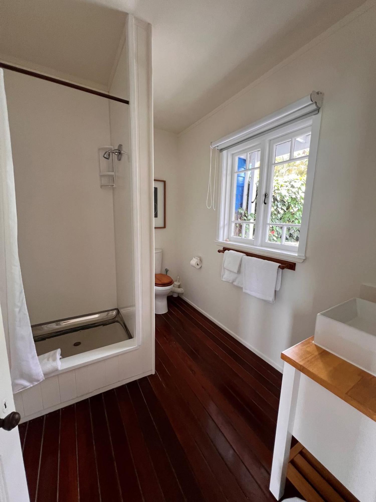 Mangonui Waterfront Apartments Exterior photo