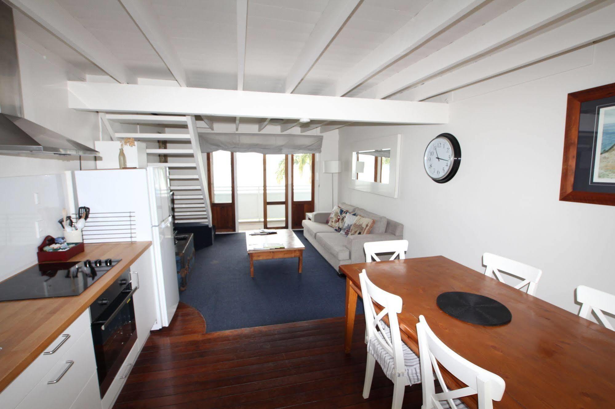 Mangonui Waterfront Apartments Exterior photo